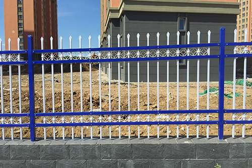 锌钢围栏成为住宅围栏的主流
